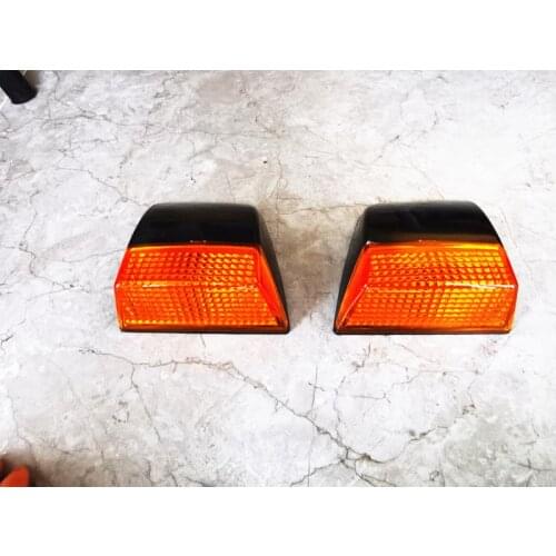 1pair 24V Yellow Truck Trailer Turn Signal Light Corner Light Assembly for VOLVO FM12 FH12 20409874 20409875