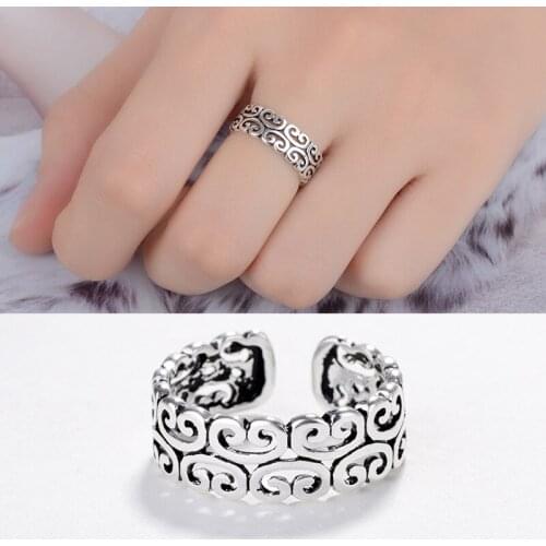 New Hot Gothic Hollow Pattern Rings For Women Wedding Rings Ladies Accessories Fashion Charm Jewelry Wholesale 2021