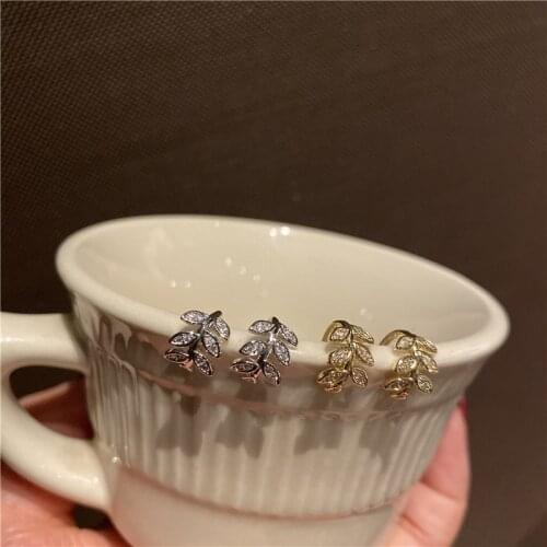 New Fashion Brand Delicate Jewelry 14K Gold Plated Leaves Clip Earrings for Women AAA Zircon CZ Earrings Cuff
