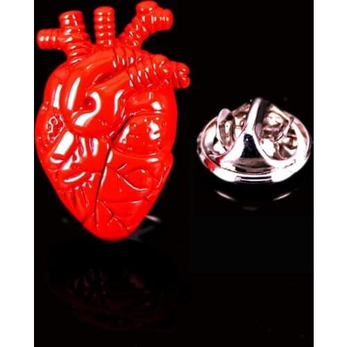 WN High quality enamel red heart brooch mens Lapel Pin casual dress backpack Hat Badge womens jewelry gift