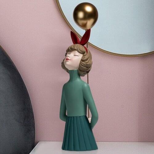American Light Luxury Creative Balloon Girl Decoration Resin Crafts Hallway Living Room TV Cabinet Art Furnishings