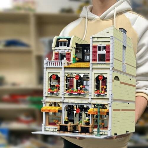10202 Creatoring Expert Ideas Street View Pizzeria Shop Brick Modular House Model Building Blocks Toys 5588pcs European town