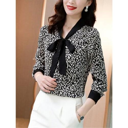 Bow-knot shirt womens long-sleeved 2021 early autumn new loose belly covering top western floral chiffon shirt