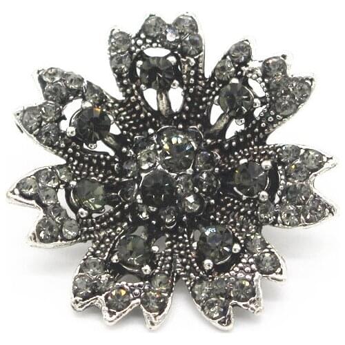 6pcs/lot Vintage Hollow Out Flower Crystal Snap Buttons Gray Rhinestone Snap Charms Fit 18mm Snap Bracelet Necklace DIY Jewelry