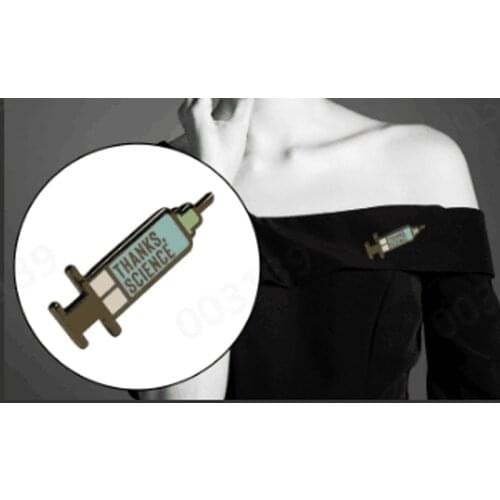 Nurse brooch new fashion brooch nurse save red drip brooch syringe brooch brooch west assembly ornament halloween