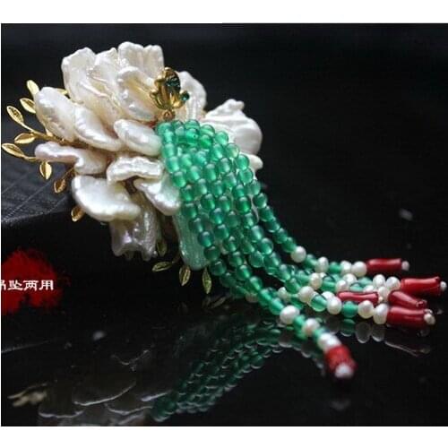 Korean Designer Natural Shaped Pearl Brooch Pendant