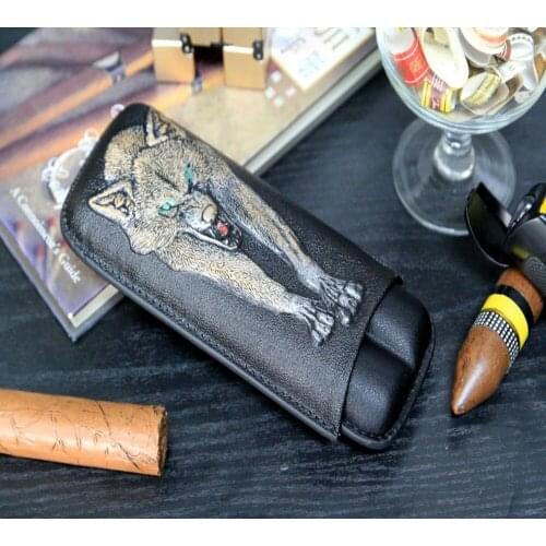 Black Travel Cigar Box Leather Wolf Embossed Cigar Case Humidor Moisturizing 2 Tube Portable Cigar Case