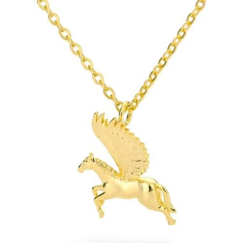 Horse Racing Animal Pendant Necklace for Women Metal Chain Charm Choker Wing Flying Horse Necklace Jewelry Gifts Bijoux Femme