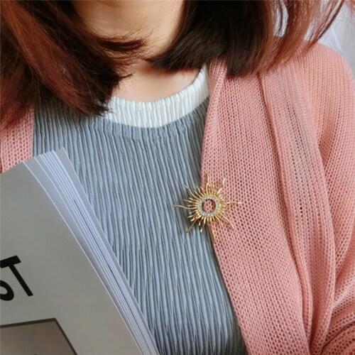 Femme Scarf Clip Pins Cool Weeding Coat Cardigan Fine Broche Hijab Pins Scarf Buckles corsage New For Women Sun Shaped Brooches