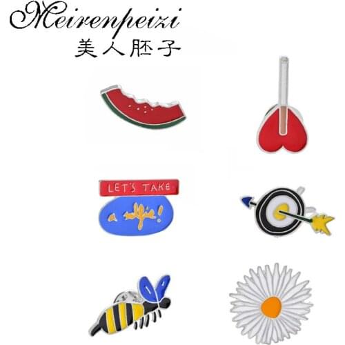 6Pcs Enamel Pin Cute Watermelon Daisy Bee Animal Brooches For Women Lapel Pins Fashion Jewelry K-POP Badge For Cloth Hat Scarf