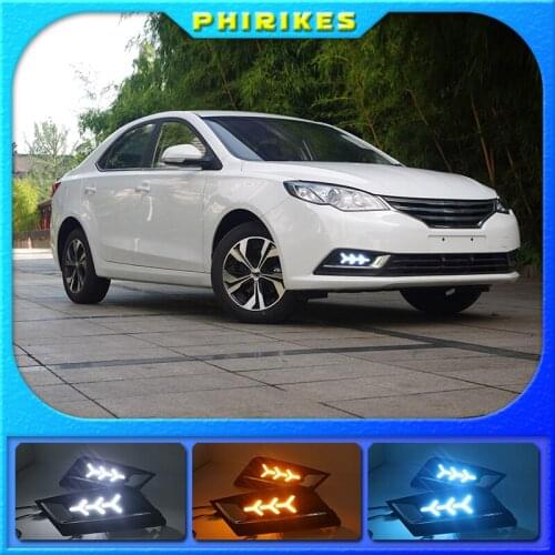 For Roewe 360 2015-2017 Daytime running lights LED DRL Fog lamp driving lights with Yellow Turn Signal Function
