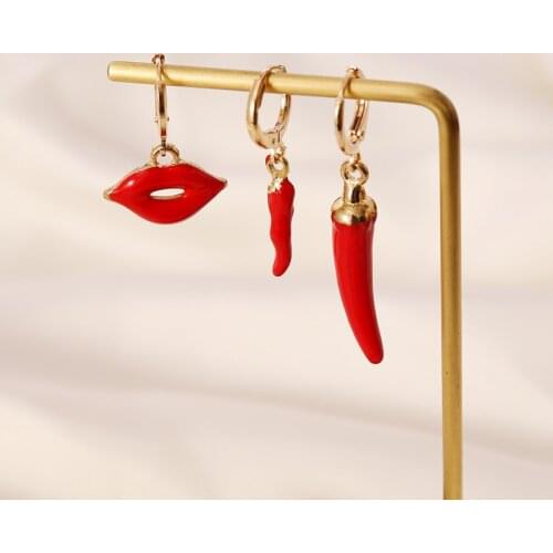 Fashion Simple Cute Colorful Acrylic Red Chili Lips Dangle Earrings for Girls Women Children Birthday Gift Lovely Jewelry Gifts