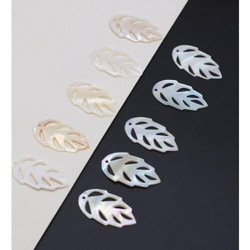 4pcs Natural Freshwater Shell Leaves Shape White Shell Loose Isolation Beads for Jewelry Charm Necklace Bracelet Size 16x29mm