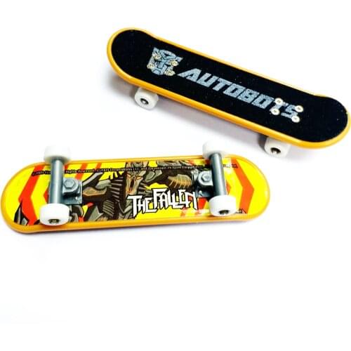 1pc 9.5cm finger skateboard toys for Boys Kids Transformer BIRTHDAY PARTY FAVORS bulk wholesale Pinata Bag Filler Loot Gag