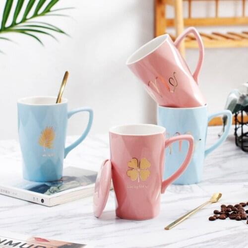 Creative European Style Couple Cups, High Quality and Practical Ceramic Coffee Cups with Lid Spoons, Holiday Gifts Net Red Cups