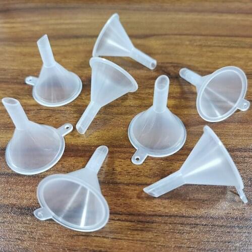 4 pcs Plastic Funnels Student teaching equipment For Perfume Liquid Essential Oil Filling Empty Bottle Packing Tool funnel