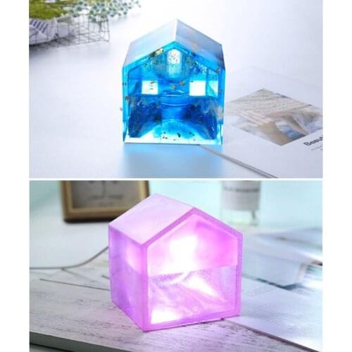 2021 New Handmade Replication Mold Make Scented Figure Candles Wax Table Ornament