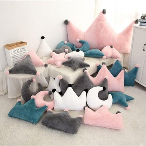 Geometric Short Plush Seat Cushion PP Cotton Core Star Heart Crown Toy Doll Sofa Cushion Pillow Home Decoration Soft Car Cushion