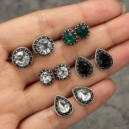5paris per set Simple Round and Teardrop Crystals Lady`s Retro Stud Earrings Pack
