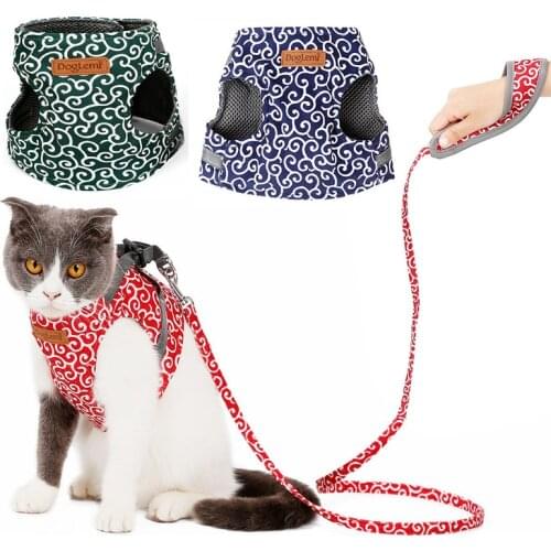 XS-LHigh-end Luxury Fashion Cat Traction Rope Chest Harness Cat Vest Style Clothes Japanese Wind Cat Walking Rope Pet Collar