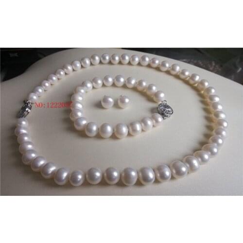 NEW 9-10MM White Freshwater Cultured Pearl Necklace18 inch Bracelet8 inch Earrings Set