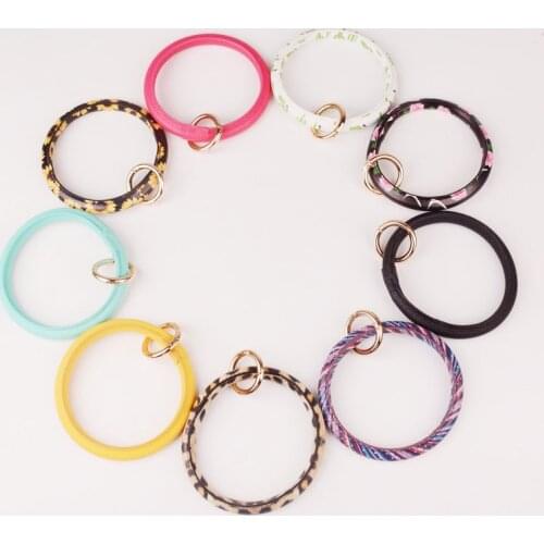 Rainbery 2021 New Fashion Monogram PU Leather O Key Chain Custom Circle Wristlet Keychain Wholesale For Women Girls DZ0089