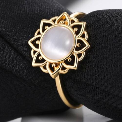 Vintage Opal Lotus Flower Ring For Men Gold Silver Color Crystal Hollow Out Ring Begue Simple Jewelry Charm Wedding Couple Gifts