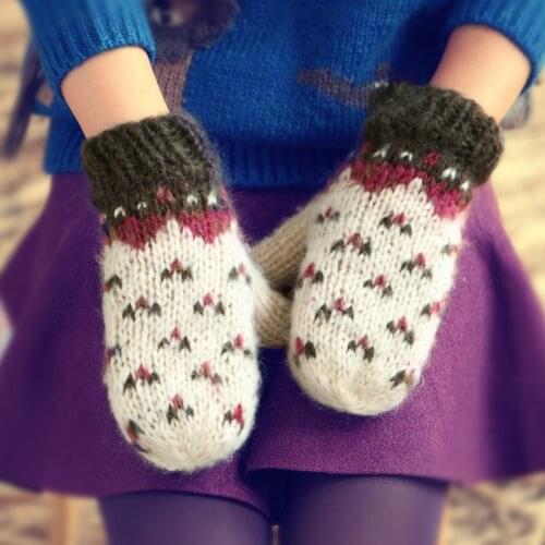 Lady Winter Thick Warm Handmade Knited Gloves Cable Knit Mittens