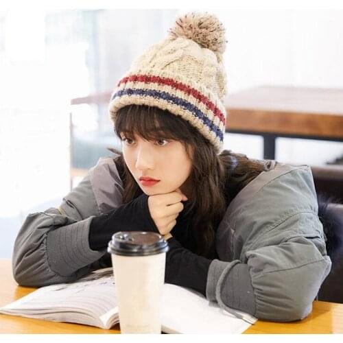 Lady Wool Twisted Knit Plush Ball Cap for Winter Female Cotton Hats Stripe Vintage Fashion Casual Autumn Brand New Womens Caps
