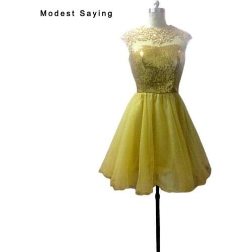 Elegant Gold Sequined Lace Cocktail Dresses 2018 with Rhinestone Knee Length Homecoming Graduation Prom Gowns vestido de festa