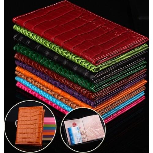 Solid Color Alligator Pattern PU Leather Passport Covers Women Men Travel Credit Card Holder Blank Passport Cover Card Wallet
