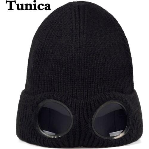 Masked personality Thickened Winter Knitted Hat winter outdoor riding hats Warm Beanies Skullies Ski Cap with Removable Glasses