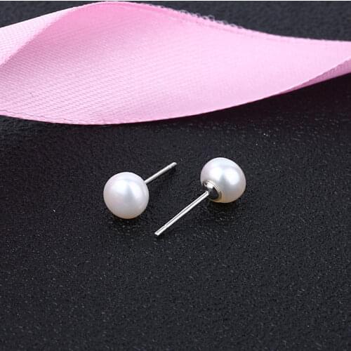 2021 New Fashion Halo Simulated Pearl Earring for Women Party Gift Jewelry Wholesale Moonso E6221