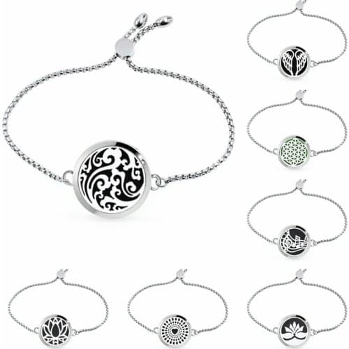 Clouds angel wings Essential Oil Diffuser Locket 10pads Perfume Bracelet Adjustable Stainless Steel 30mm locket Aroma Bracelet