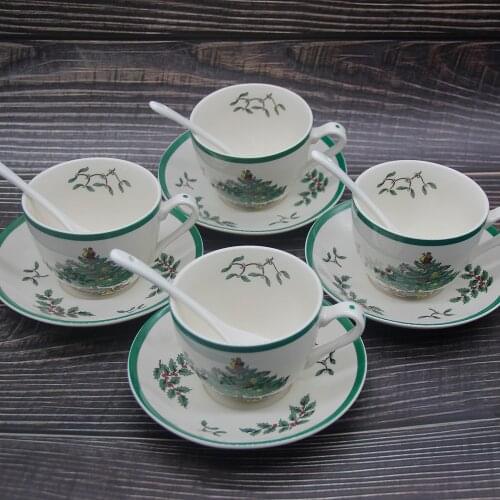 Set of 4 Christmas Tree Tea Cup With Saucer and Spoon Christmas tea cup New Years gift Coffee Cup Saucer Set European-style