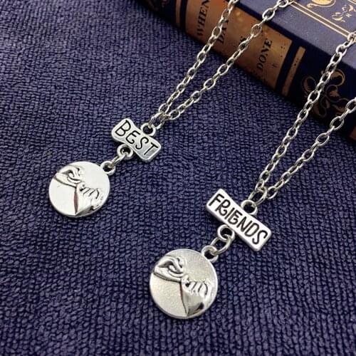 Unisex Best Friends One Pair Hand In Hand Pendant Friendship Memorial Jewelry Metal Necklace Geometric Necklaces For Teens