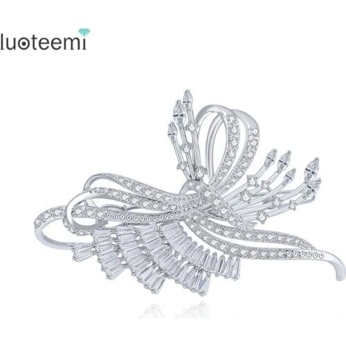 LUOTEEMI Brand New Atmosphere Butterfly Shape Hair Accessories Micro Paved CZ White Gold-Color Jewelry for Women Christmas Gift