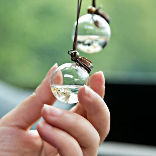 Air Freshener Hanging Perfume Bottle with Flower Car Essential Oil Perfume Bottle Diffuser Car Accessories