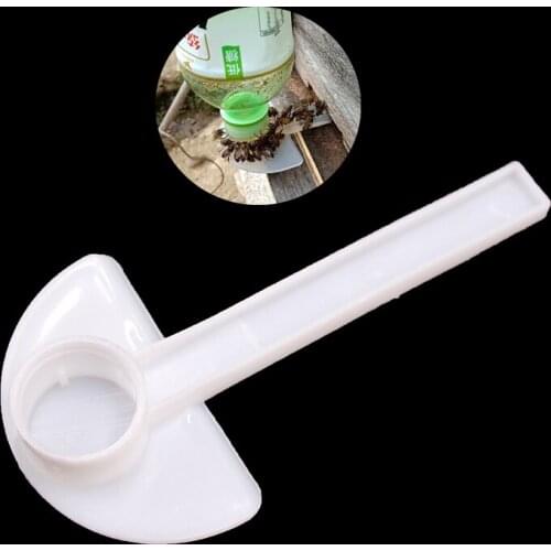 100PCS Beekeeping Honey Feeders Bees Plastic Feeder Waterer Garden Bee Water Drink Drinkers Feeding Tools Supplies Wholesale