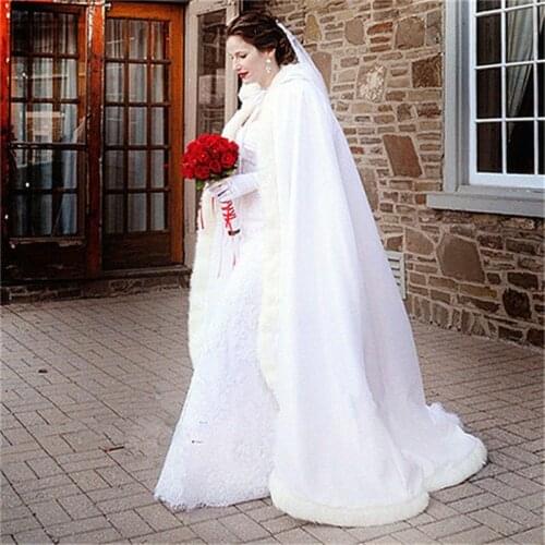 Winter Wedding Accressories White Wedding Cloaks Hooded Bridal Cape with Train Faux Fur Bridal Wraps Bridal shawl