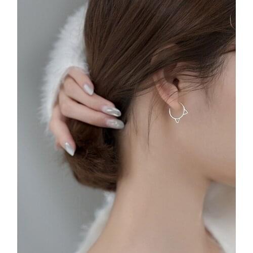 Cat Stud Earrings For Women Cute Sweet Hollow Korean Fashion Vintage Creative Design Hot Girlfriend Gift Female Jewelry BOYULIGE