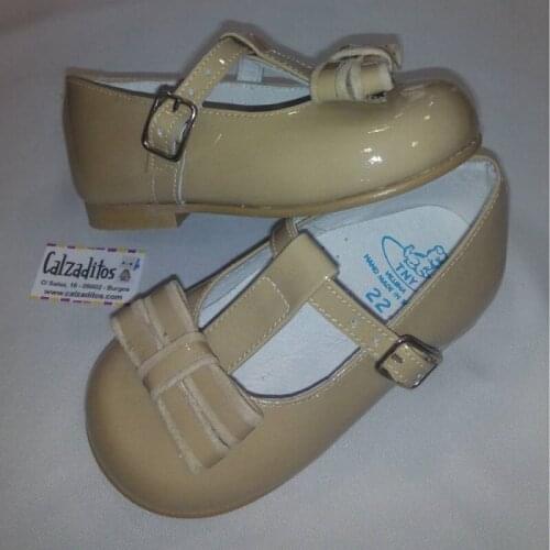Tinny Shoes Products For Mothers And Babies