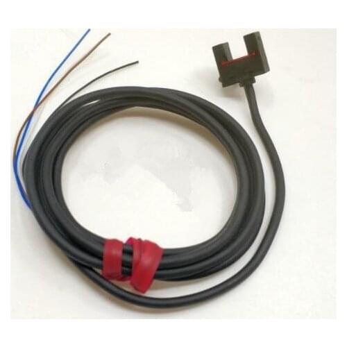 2 Piece PM-R25 Original New Genuine Photoelectric Switch Sensors