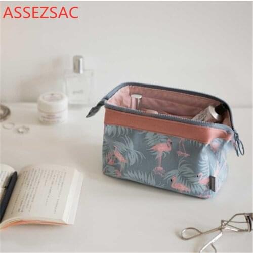 Assez Sac Cosmetic Bags