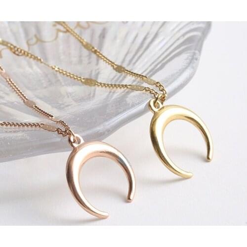 ZSLBS Fashion Crescent Moon Pendant Necklace For Women Clavicle Chain Stainless Steel Charm Statement Necklaces Jewelry Gifts