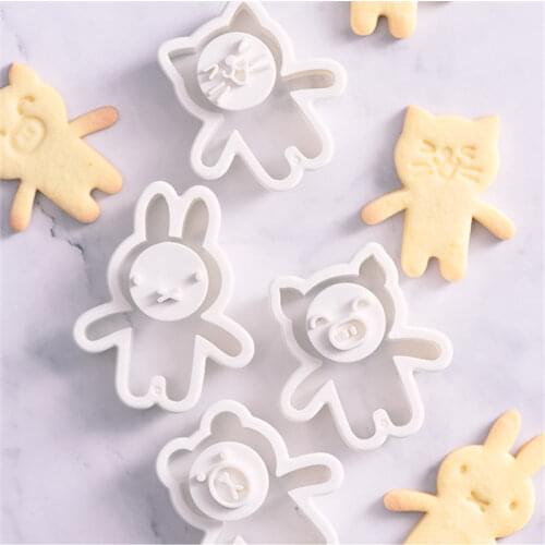 Cute Cartoon Bear Rabbit Cat Pig Shape Cookie Cutter Set Fondant Cake Biscuit Cutter Mold 3D Cake Decorating Tools Baking Moulds