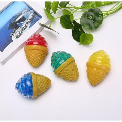 1Pc Ice Cream Grape Ball Stress Relief Squeeze Decompression Bubble Bead Ball Pinch Vent Ball Squeeze Ball