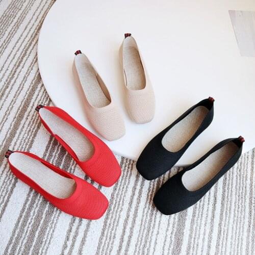 Shoes 2020 spring breathable soft sole pregnant womens Doudou shoes woven flying woven womens shoes knitted one foot pedal