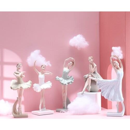 European creative small fresh ballet girl ins girl heart birthday gift home bedroom desktop decoration resin craft decoration