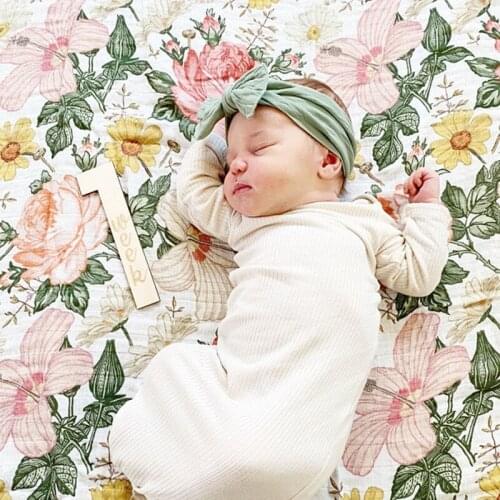 Baby Milestone Cards - Monthly Baby Photo Prop - Baby Shower Gift - Milestone Blocks - Wood milestone card - Babys First year